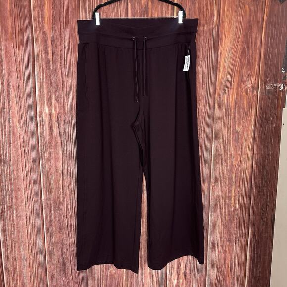 Old Navy Womens Dynamic Fleece High Waisted Burgundy Wide-Leg Sweatpants XXL NWT - Picture 2 of 6